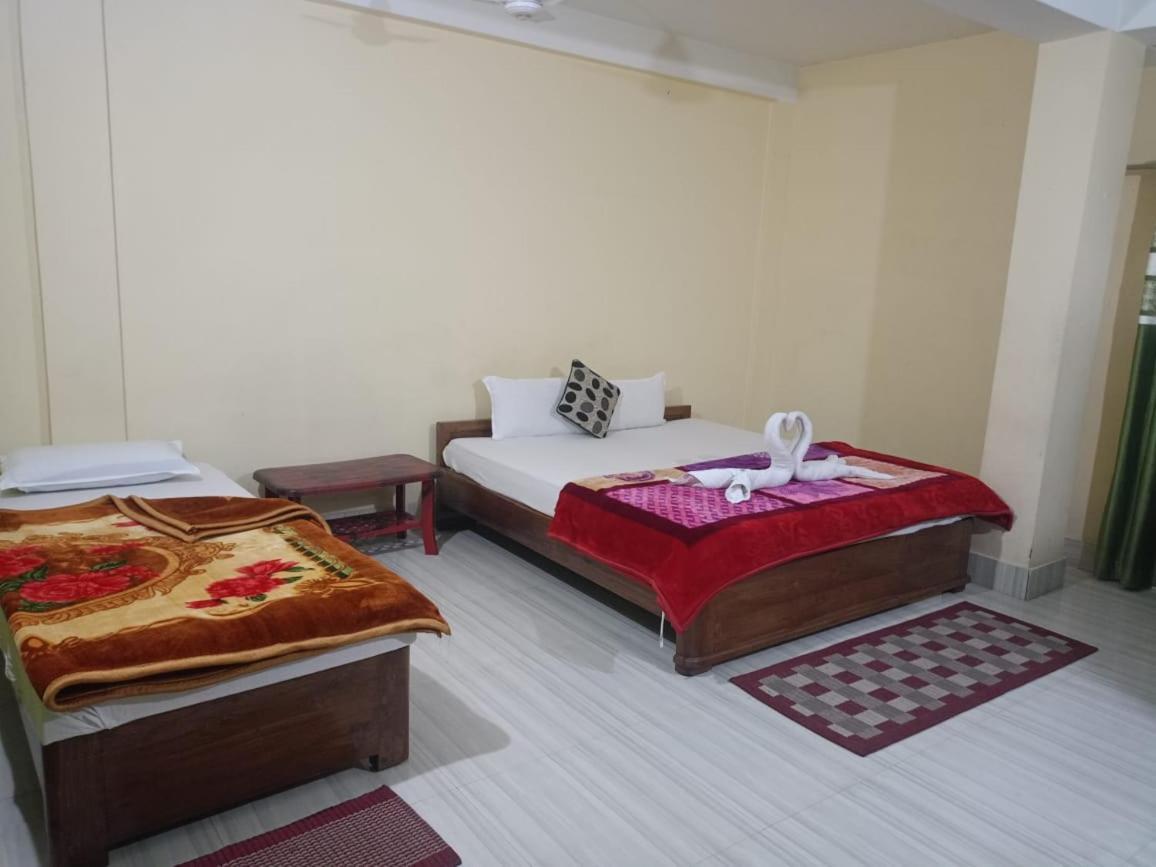 Hotel Kaziranga Holidays Eksteriør billede